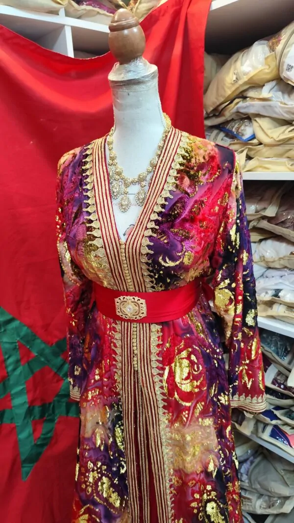 caftan marocain d occasion grande taille 68 — photo 3