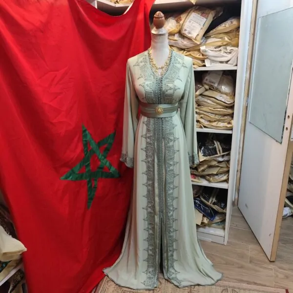 Caftano marocchino usato