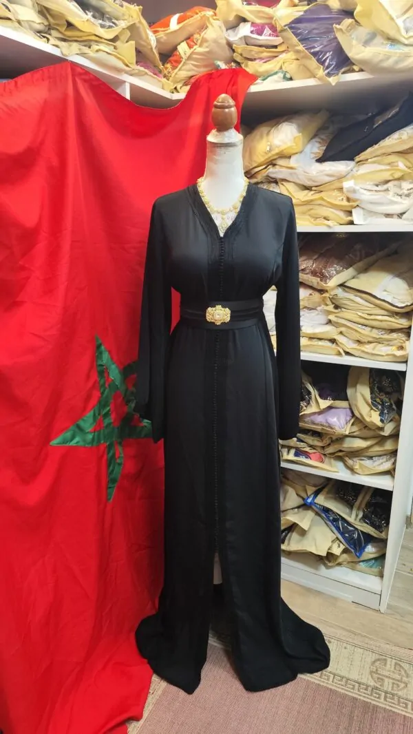caftan marocain d occasion porté une fois — photo 8