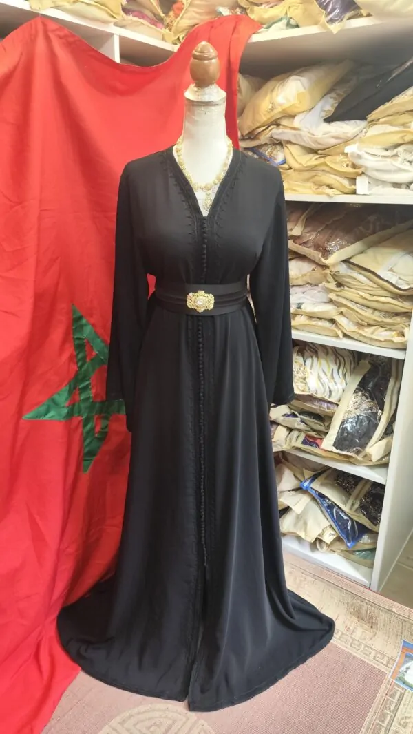 caftan marocain porté une fois — photo 4