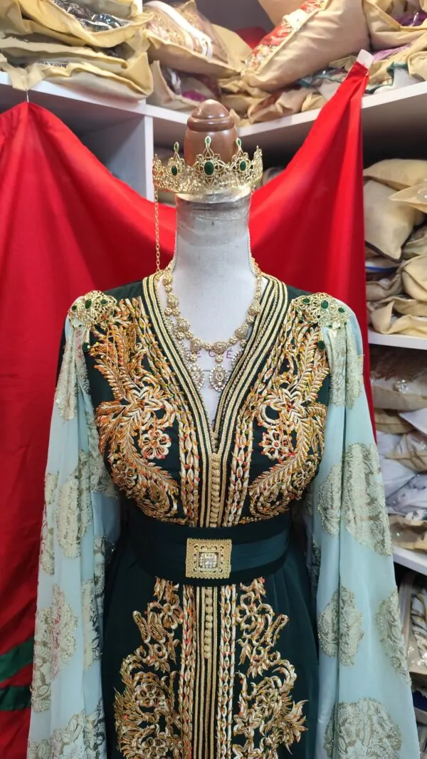 tenue complète — photo 4