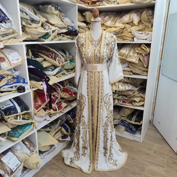Second-hand lined Moroccan caftan