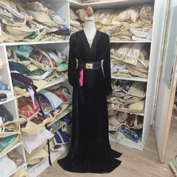 Gebrauchter marokkanischer Kaftan — photo 11