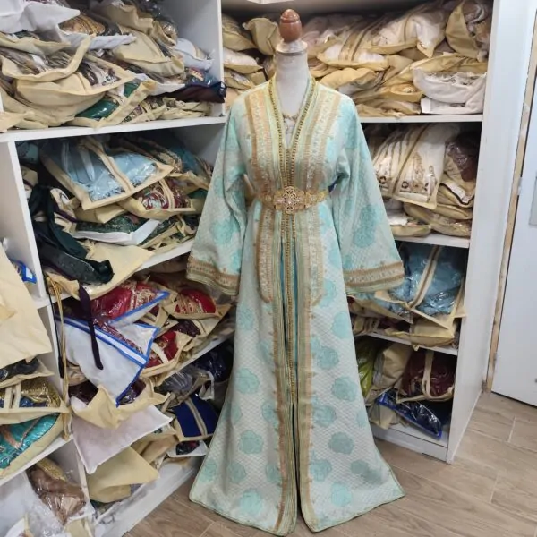 caftan marocain porté une fois — photo 9
