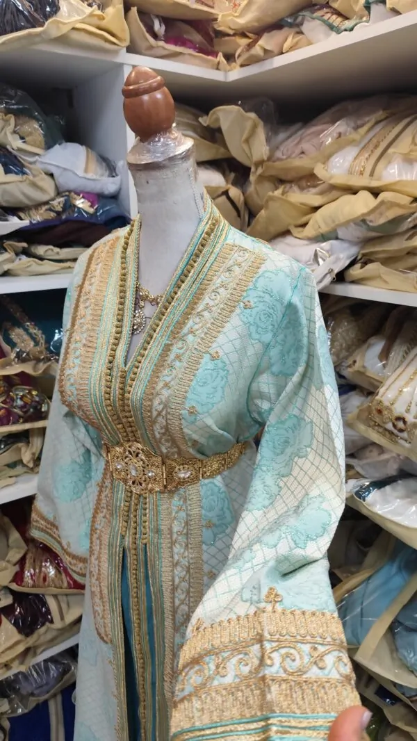caftan marocain porté une fois — photo 3