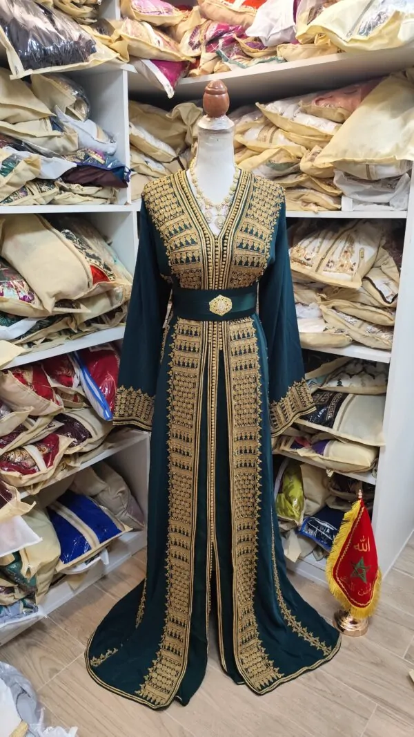 caftan marocain d occasion avec voile et ceinture — photo 3