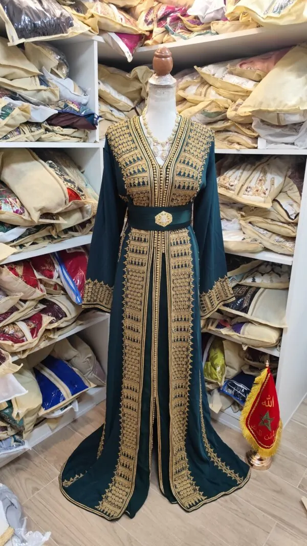 caftan marocain d occasion avec voile et ceinture — photo 9