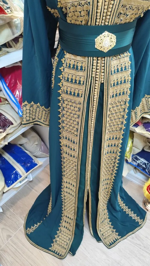 caftan marocain d occasion avec voile et ceinture — photo 13