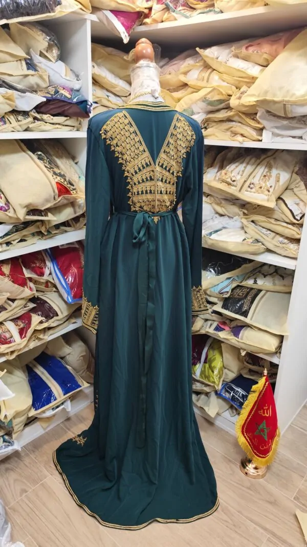 caftan marocain d occasion avec voile et ceinture — photo 6
