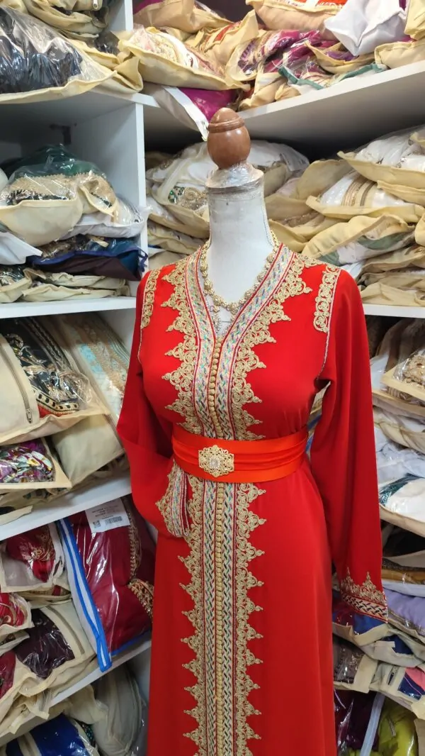 caftan marocain porté une fois — photo 3