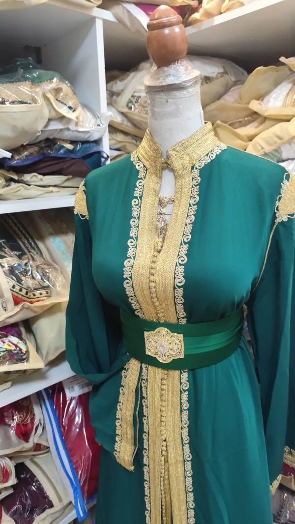 caftan marocain d occasion grande taille — photo 9
