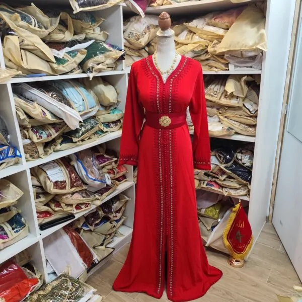 caftan marocain porté une fois