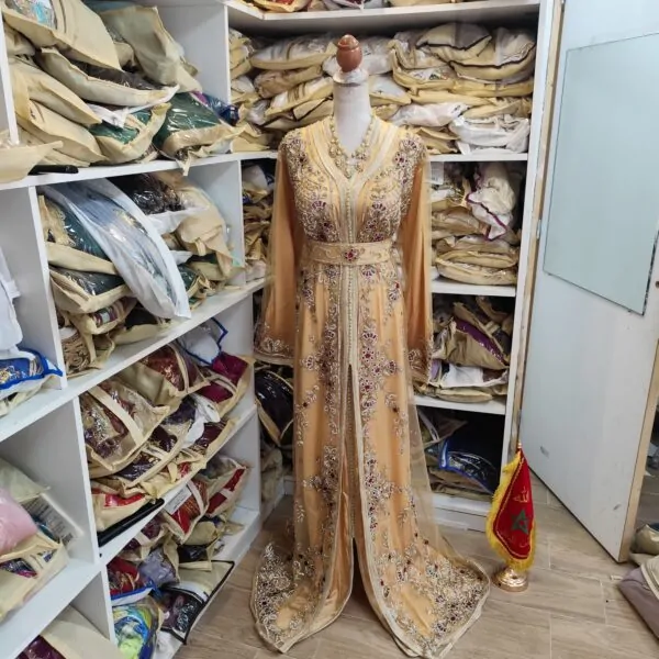 caftan marocain neuf avec ceinture — photo 4