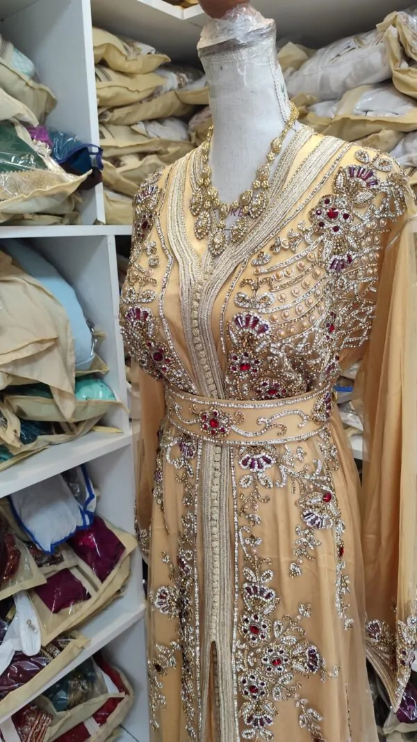caftan marocain neuf avec ceinture — photo 9