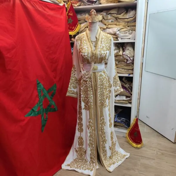 New lined Moroccan caftan