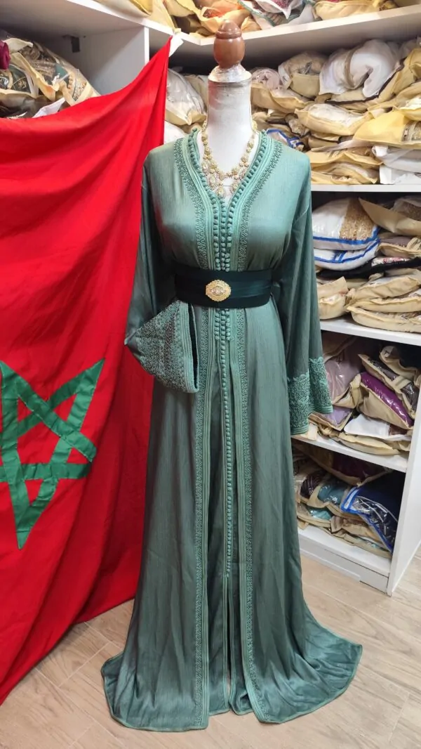 caftan marocain d occasion grande taille 74cm — photo 2