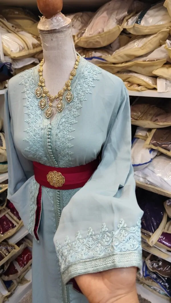 caftan marocain d occasion grande taille — photo 3