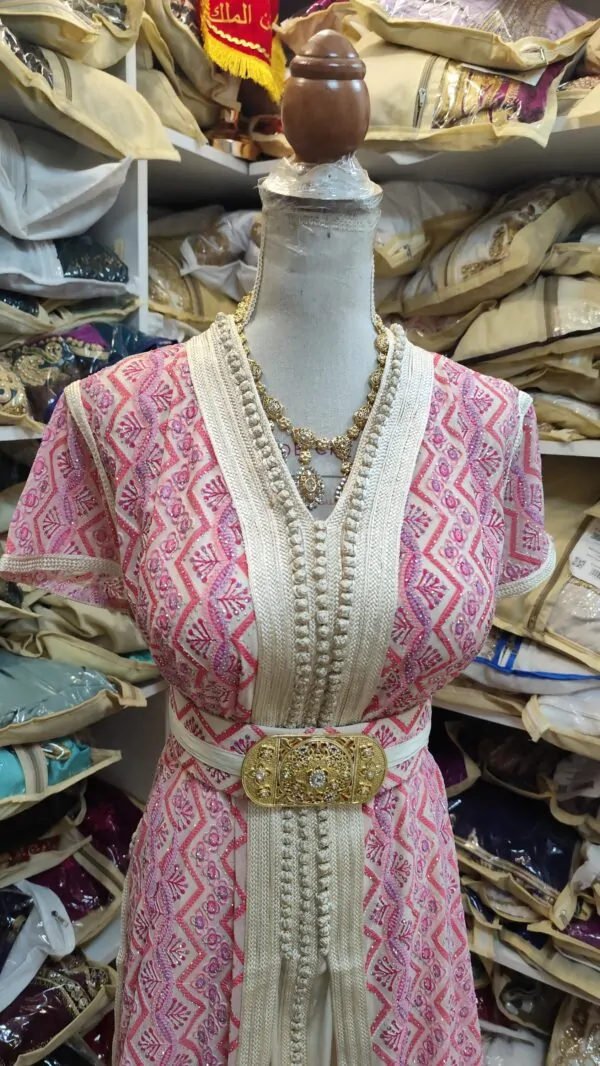 caftan marocain avec ceinture — photo 6