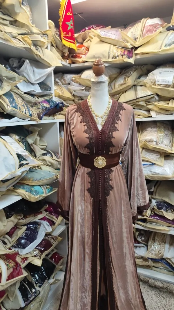 caftan marocain d occasion — photo 4