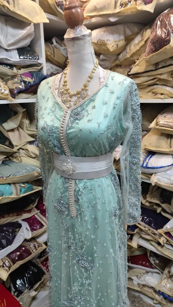 caftan marocain d occasion — photo 4