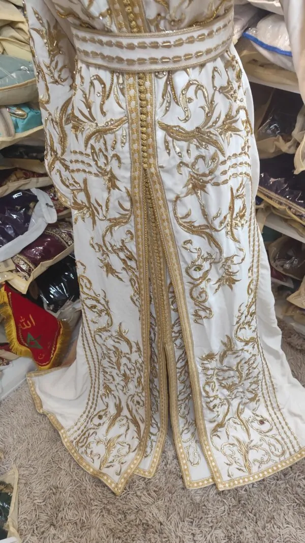 Caftan marocchino nuovo con cintura e rivestimento — photo 14