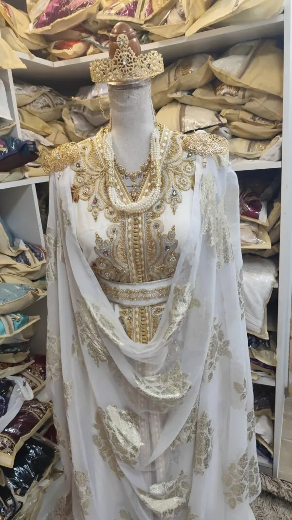 Complete New Outfit — photo 6