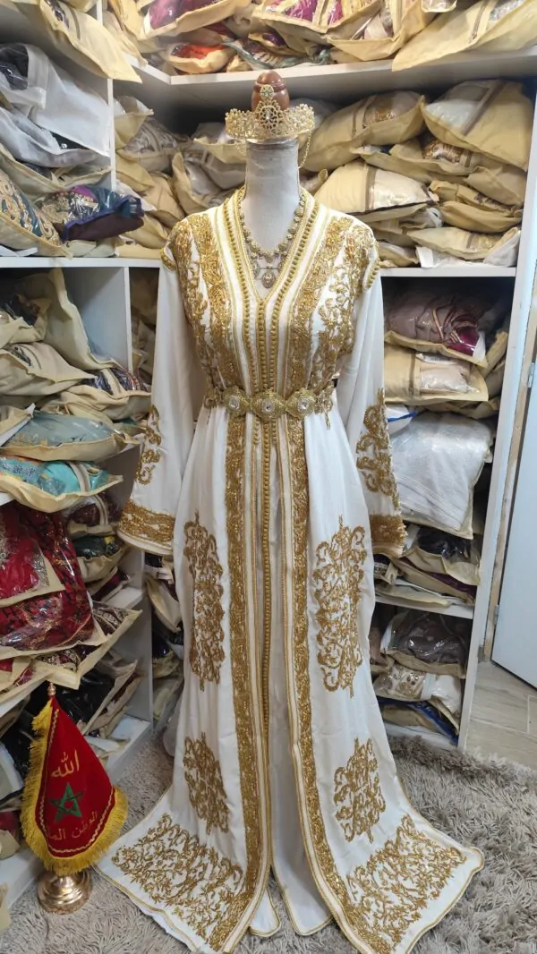 Neuer gefütterter marokkanischer Kaftan — photo 9