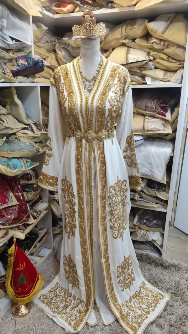 Neuer gefütterter marokkanischer Kaftan — photo 10