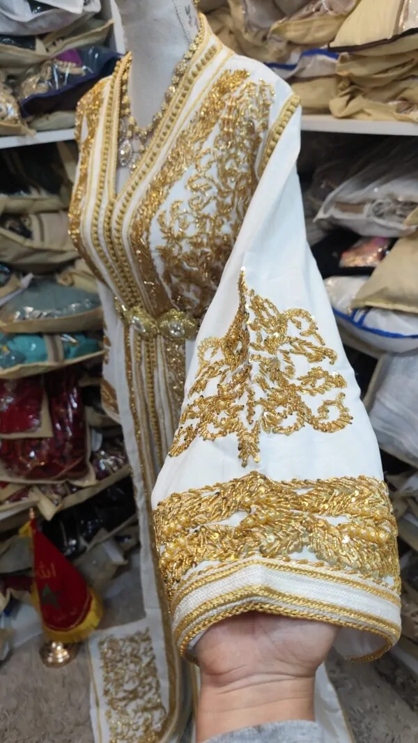 Neuer gefütterter marokkanischer Kaftan — photo 5