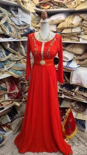 Second-hand Moroccan caftan, size S
