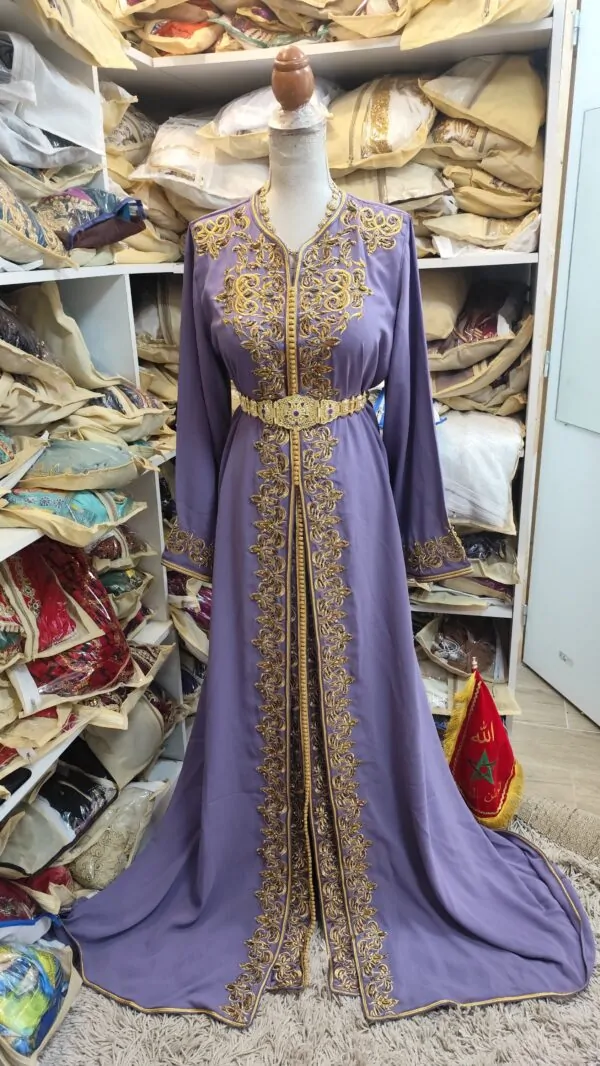 Gebrauchter marokkanischer Kaftan — photo 6